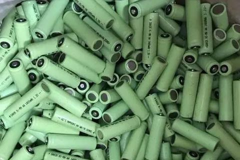 哈尔滨Panasonic松下磷酸电池回收|专业高价回收汽车电池